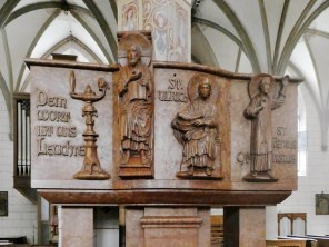 아우크스부르크의 성 울다리코와 성 베드로 가니시오_by Karl Killer_photo by Renardo la vulpo_in the Cathedral of the Visitation in Augsburg_Germany.jpg